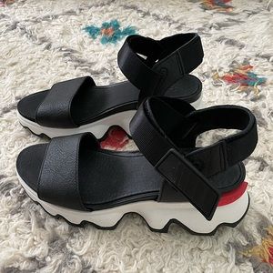 New Sorel Kinetic Sandal 7.5 black